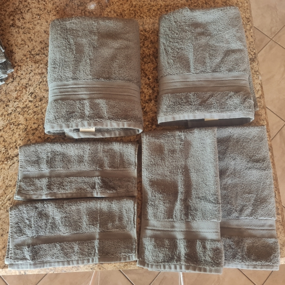 My Trident Organica Army Olive Green XL Bath Towel Hand Wash 6pc Set Banded